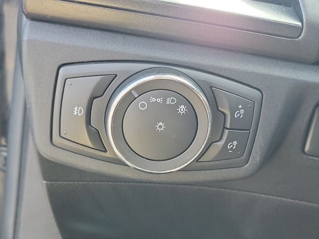 Used 2020 Ford Fusion Titanium FWD image 11