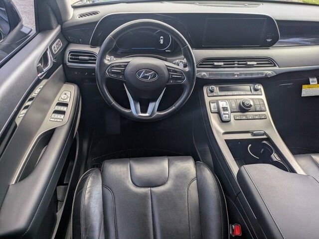 Used 2021 Hyundai Palisade Limited image 14