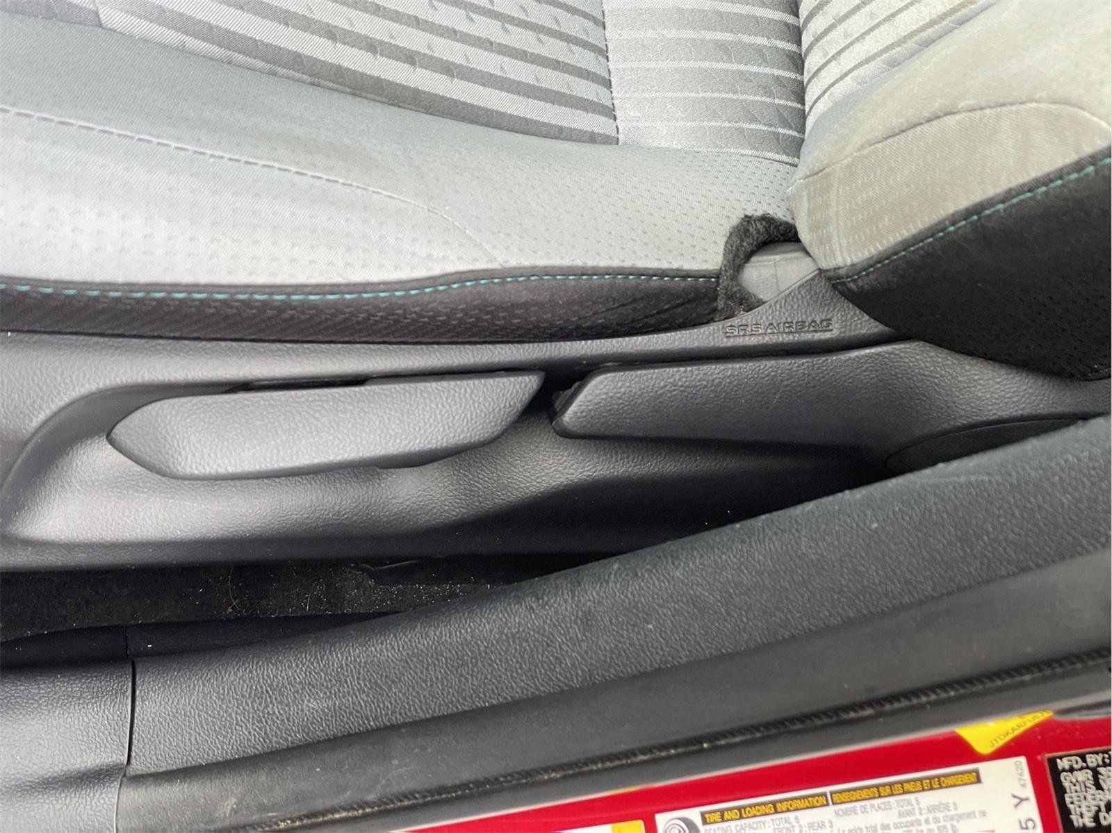 Used 2018 Toyota Prius Three image 23