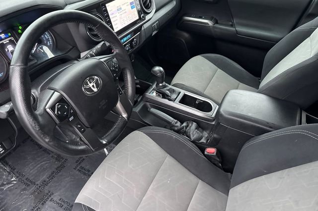 Used 2021 Toyota Tacoma 4x4 Double Cab image 12
