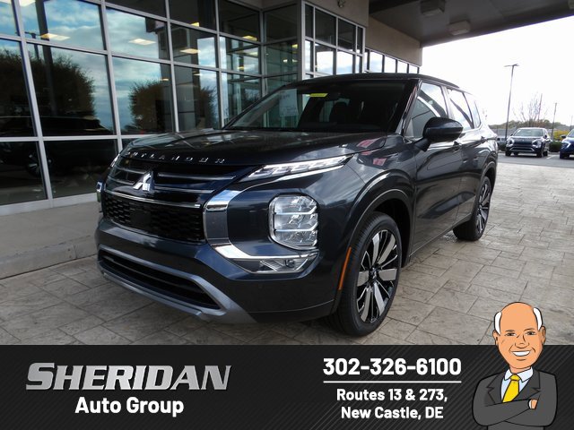 New 2025 Mitsubishi Outlander SE