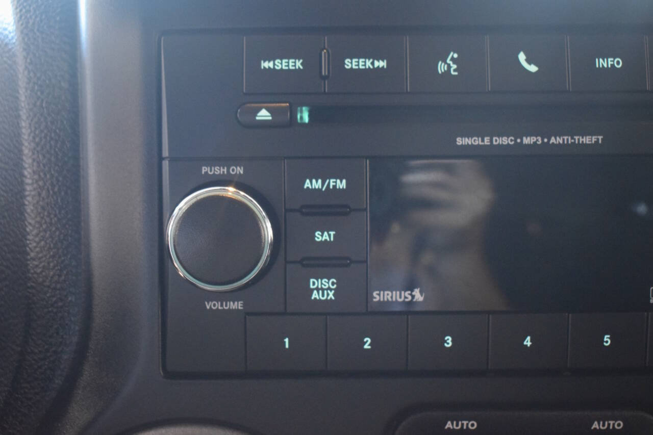 Used 2014 Jeep Wrangler Sport w/ Quick Order Package 24S AWD/4WD image 92