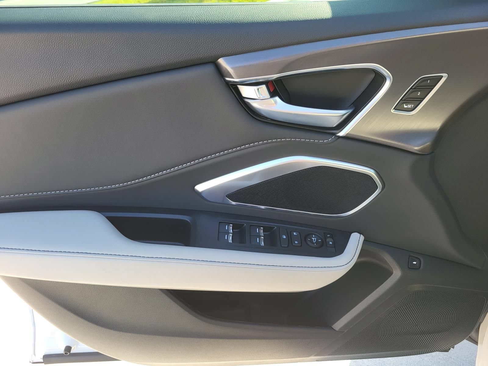 New 2026 Acura RDX SH-AWD image 15