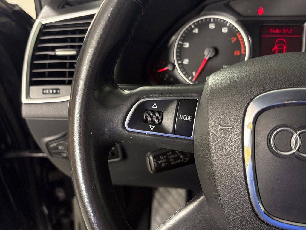 Used 2011 Audi Q5 2.0T Premium AWD/4WD image 20