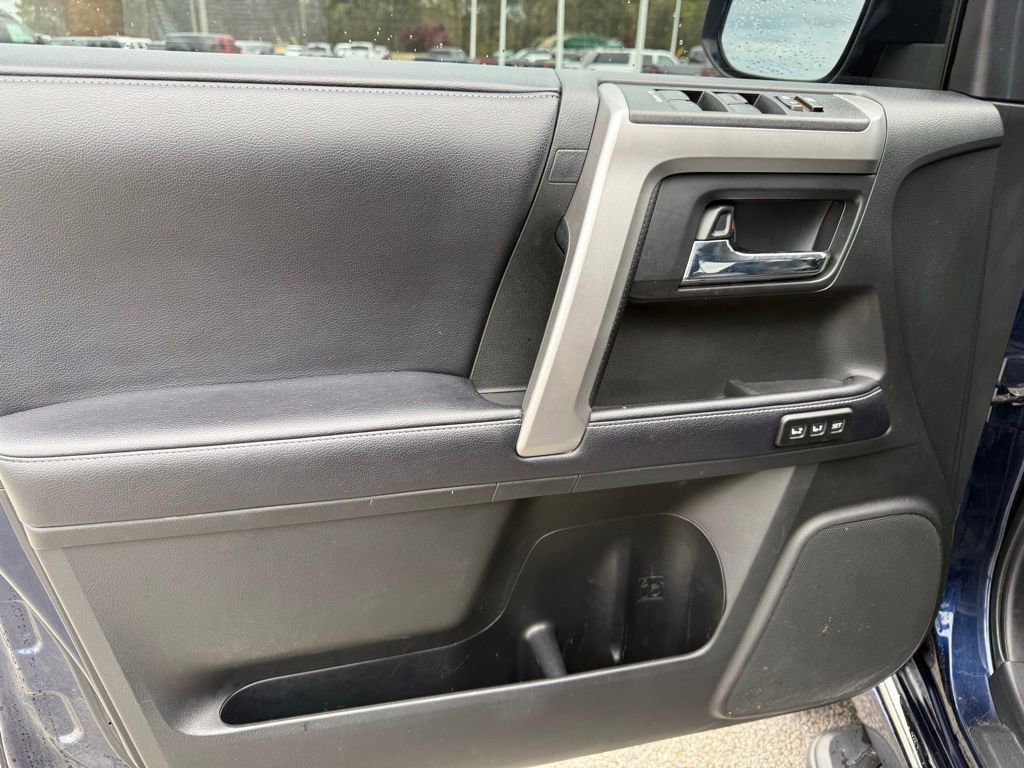 Used 2020 Toyota 4Runner Limited image 10