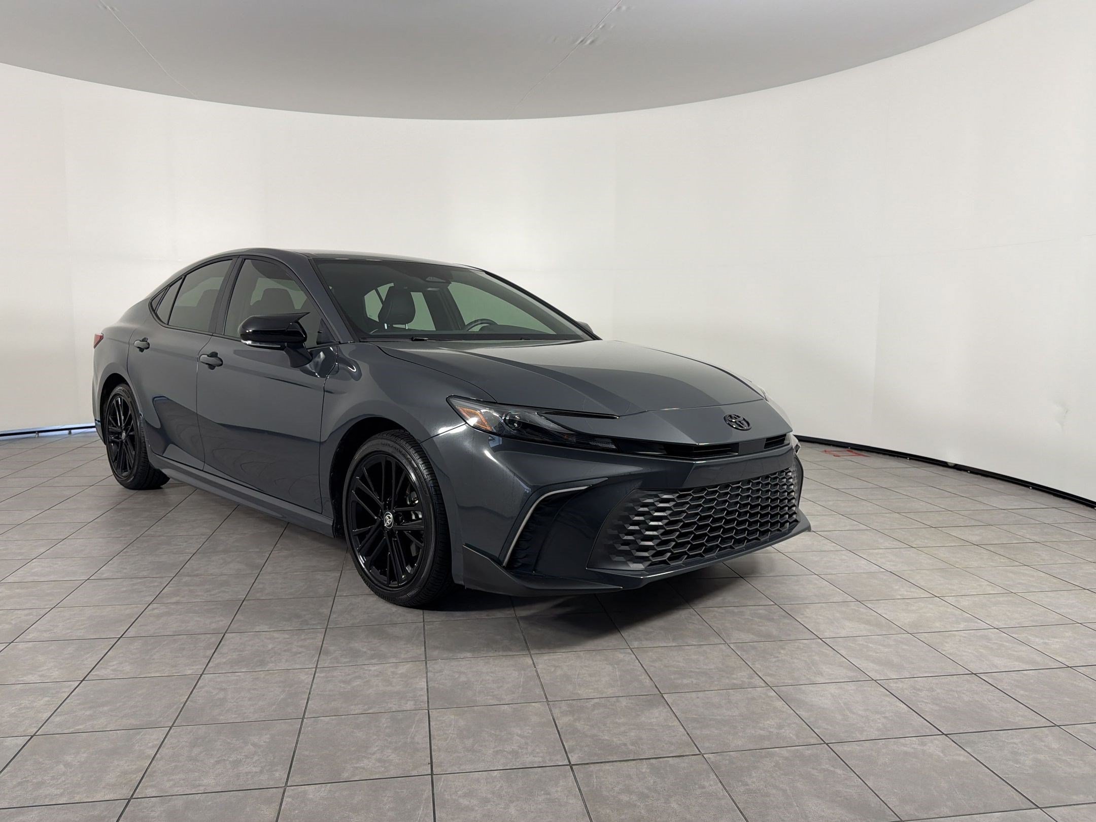 Used 2026 Toyota Camry SE w/ Multimedia Upgrade Package FWD image 7