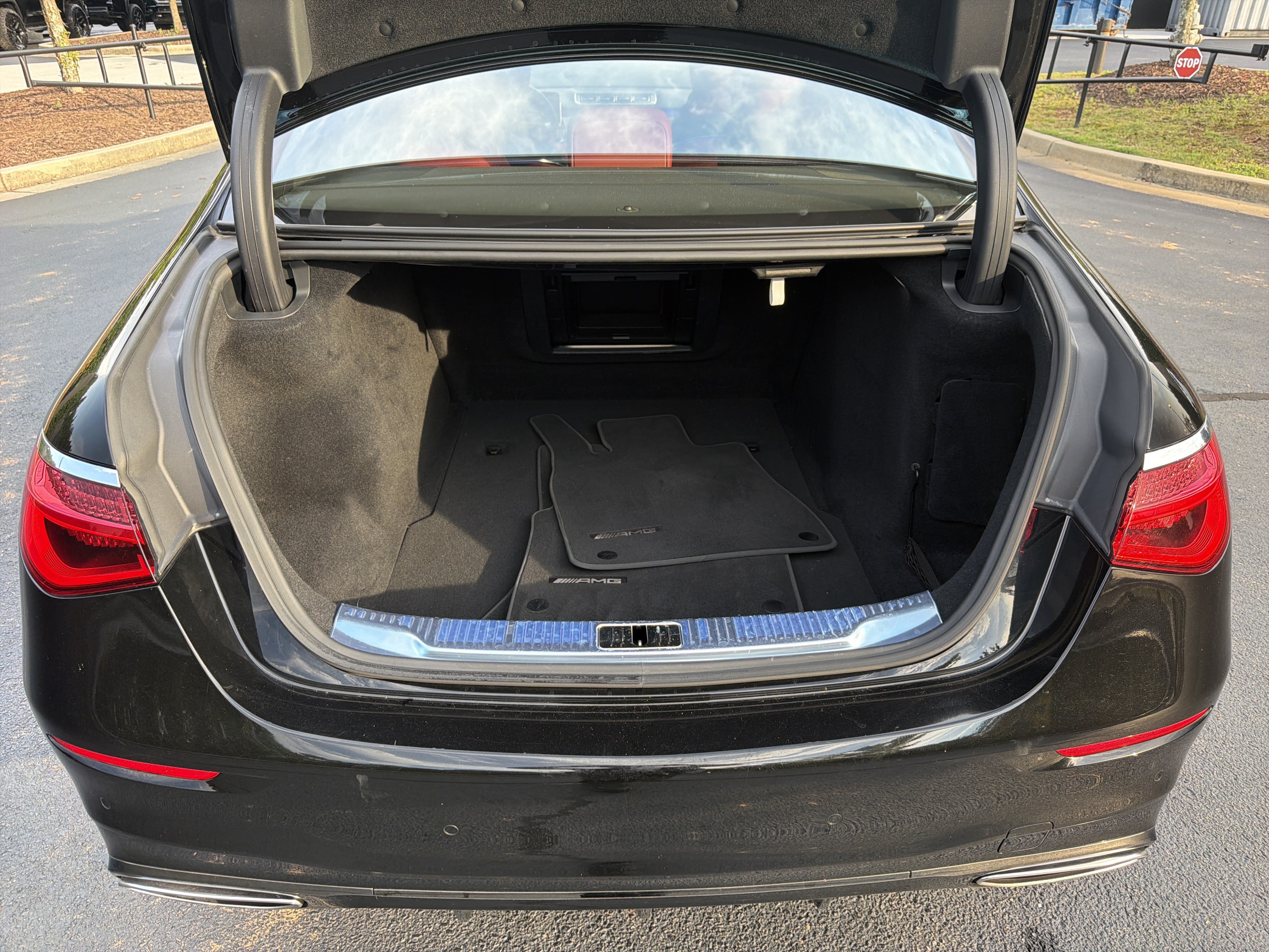 Used 2023 Mercedes-Benz S 580 4MATIC Sedan image 51