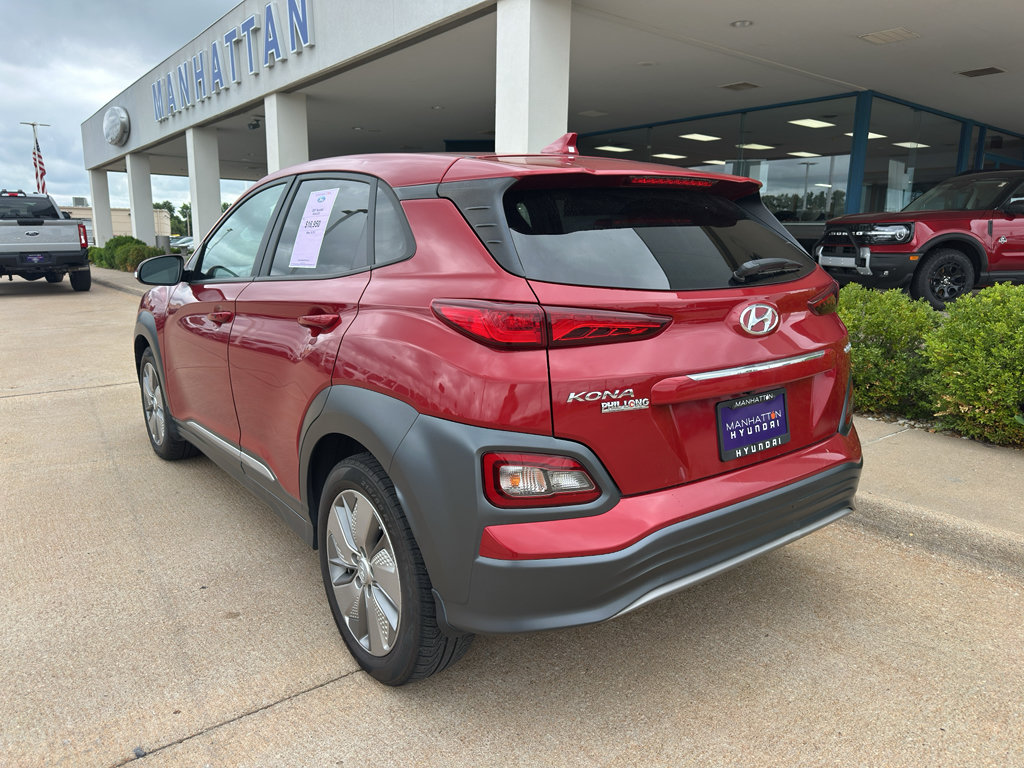 Used 2021 Hyundai Kona Limited w/ Cargo Package FWD image 9
