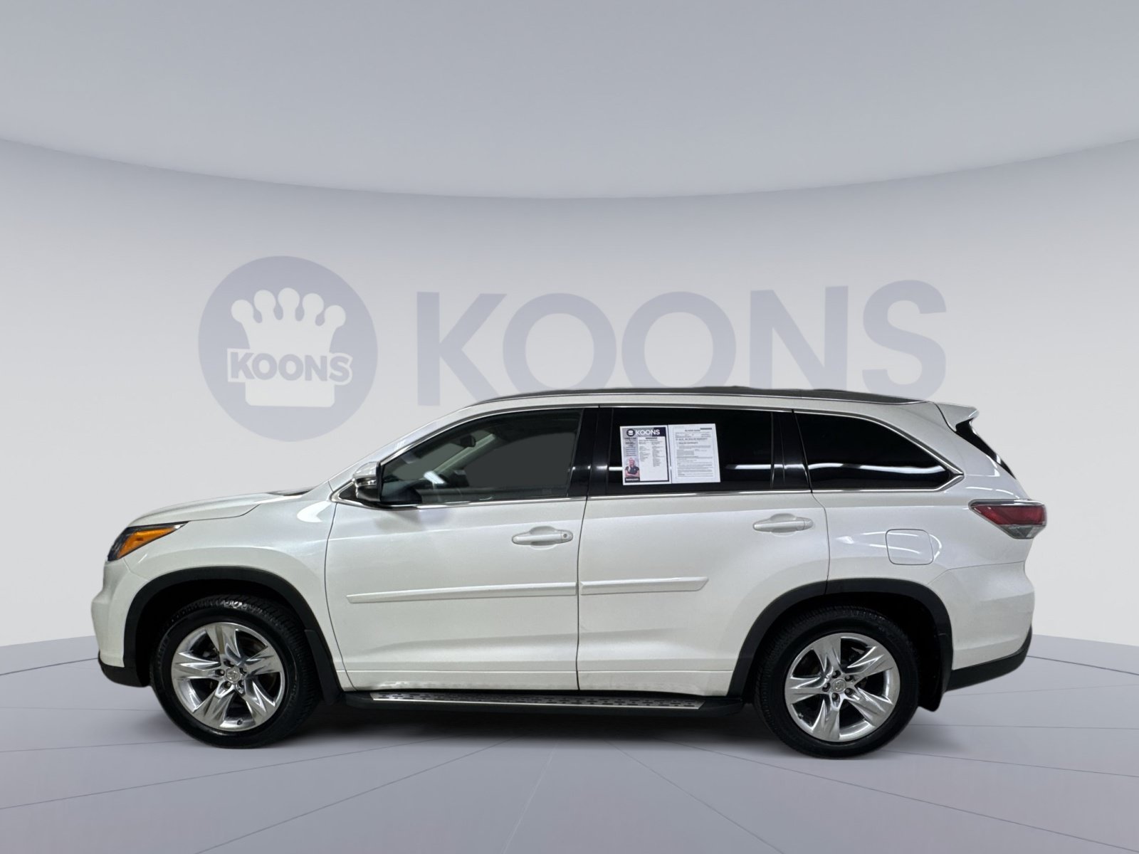 Used 2015 Toyota Highlander Limited AWD/4WD image 17