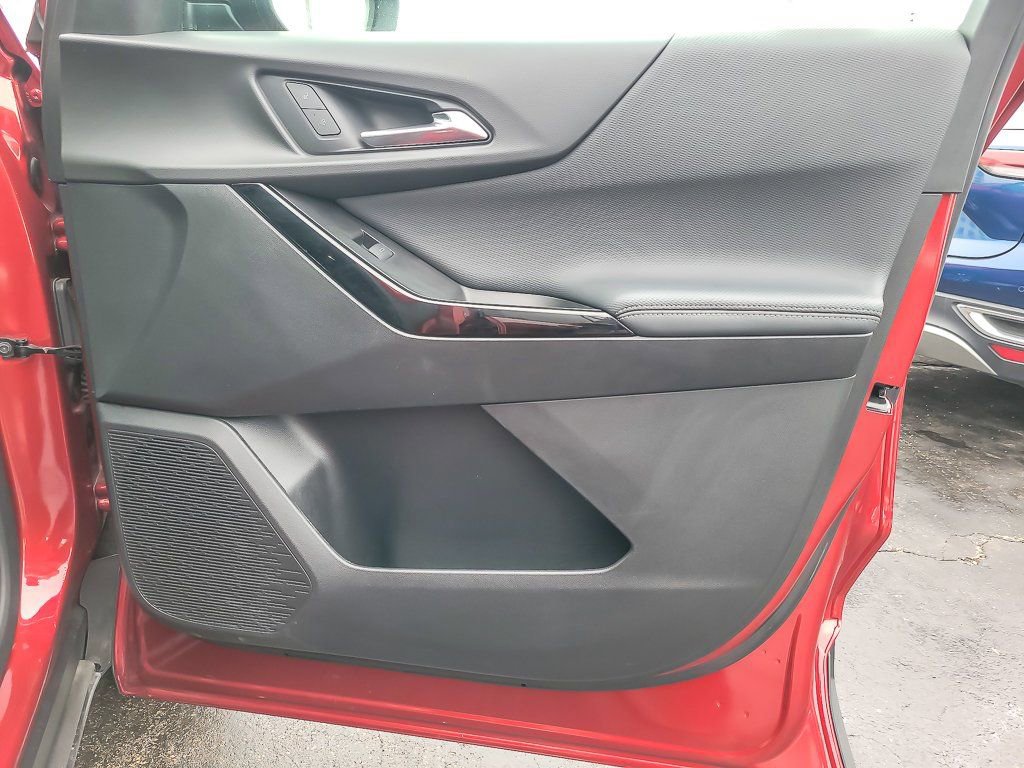 Certified 2025 Chevrolet Equinox LT w/ Safety and Technology Package image 20