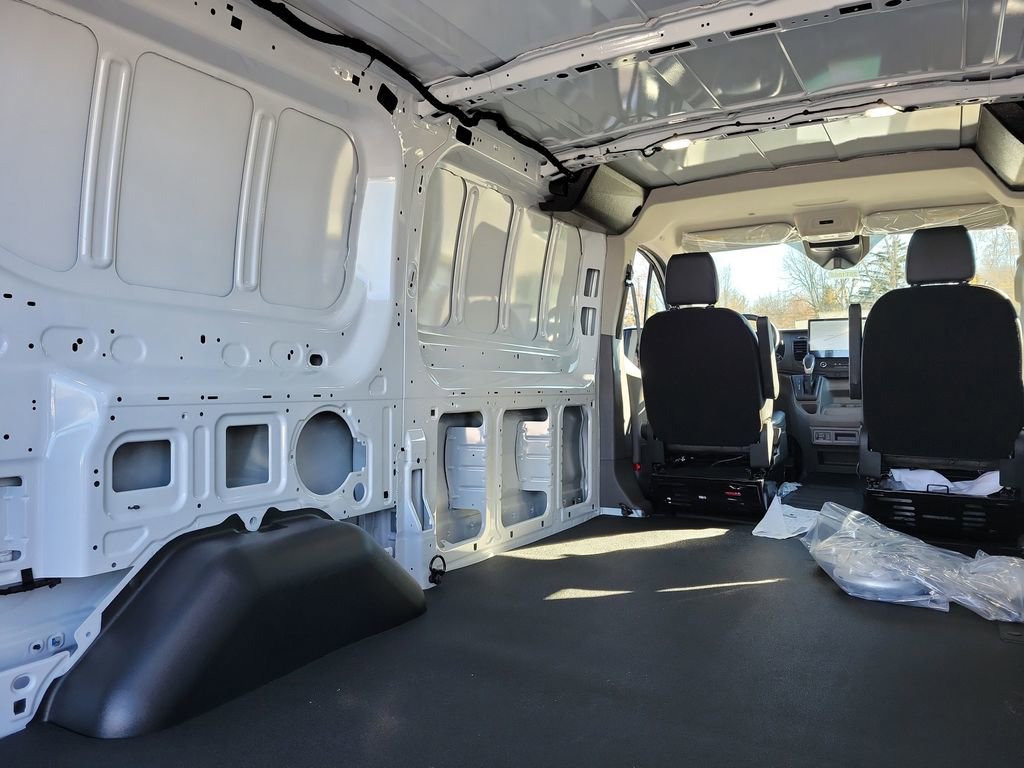 New 2025 Ford Transit 250 Low Roof AWD image 12