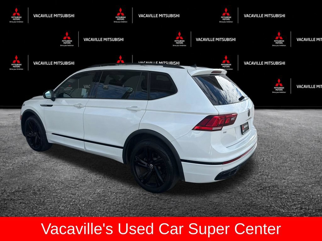 Used 2023 Volkswagen Tiguan SE R-Line FWD image 3
