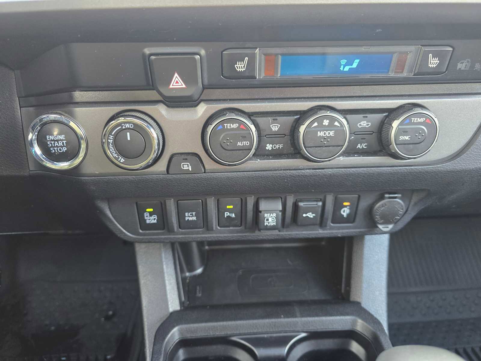 Certified 2023 Toyota Tacoma TRD Off-Road w/ TRD Premium Off Road Package image 33