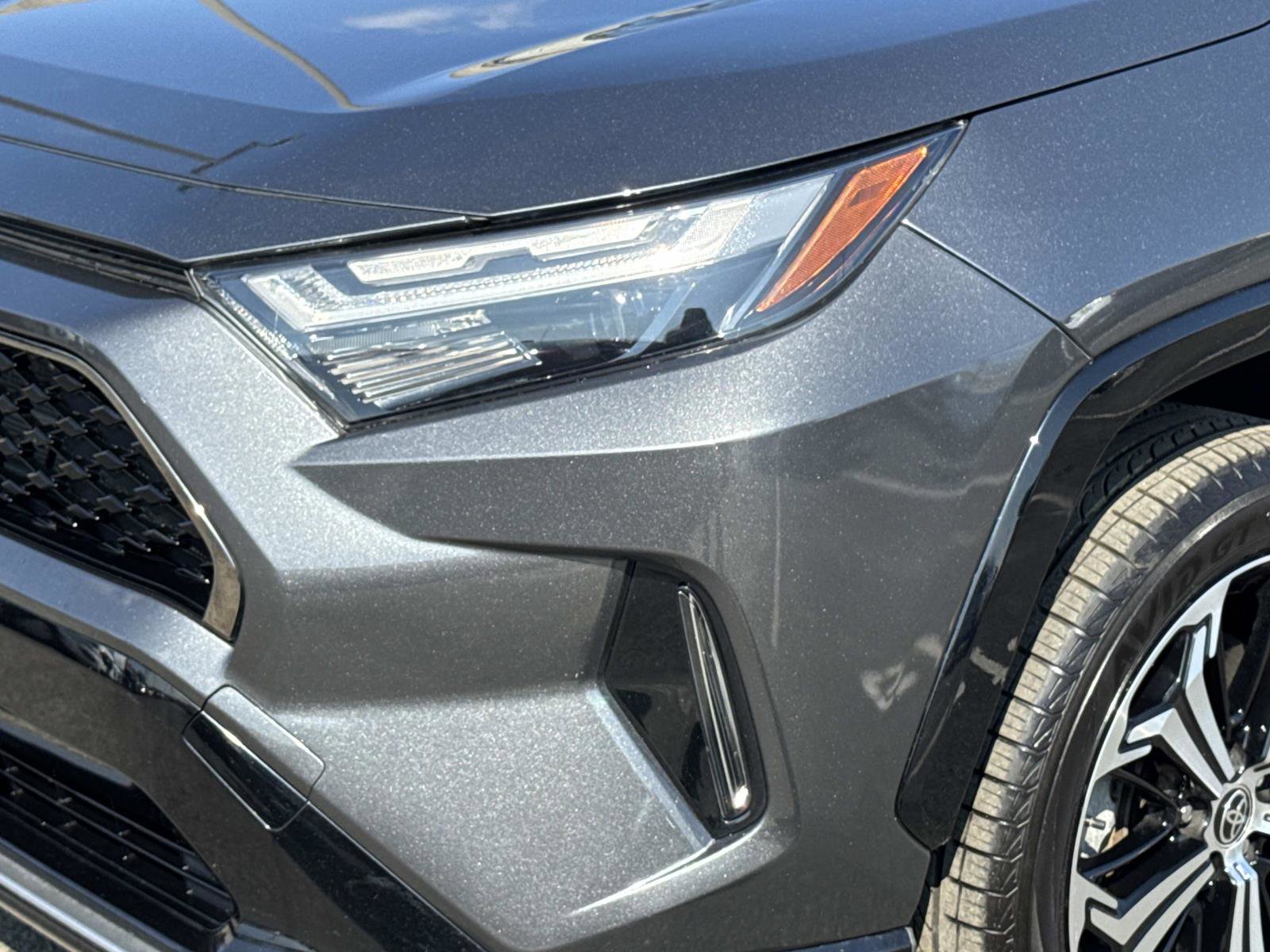 Used 2022 Toyota RAV4 XSE w/ Weather Package image 29