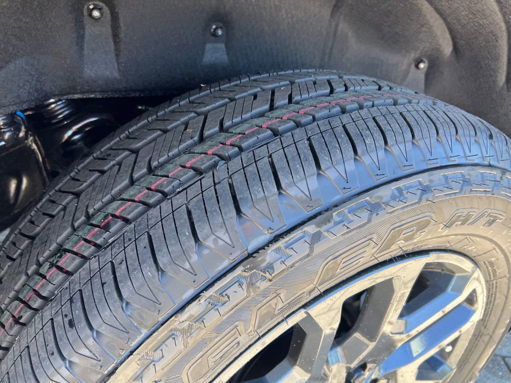 New 2026 Toyota Sequoia Platinum AWD/4WD image 28