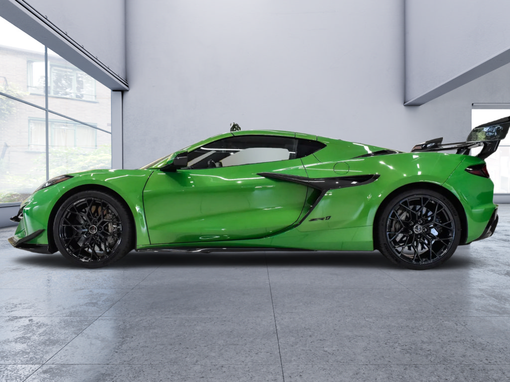 Used 2026 Chevrolet Corvette ZR1 w/ ZR1 Carbon Fiber Aero Package RWD image 4