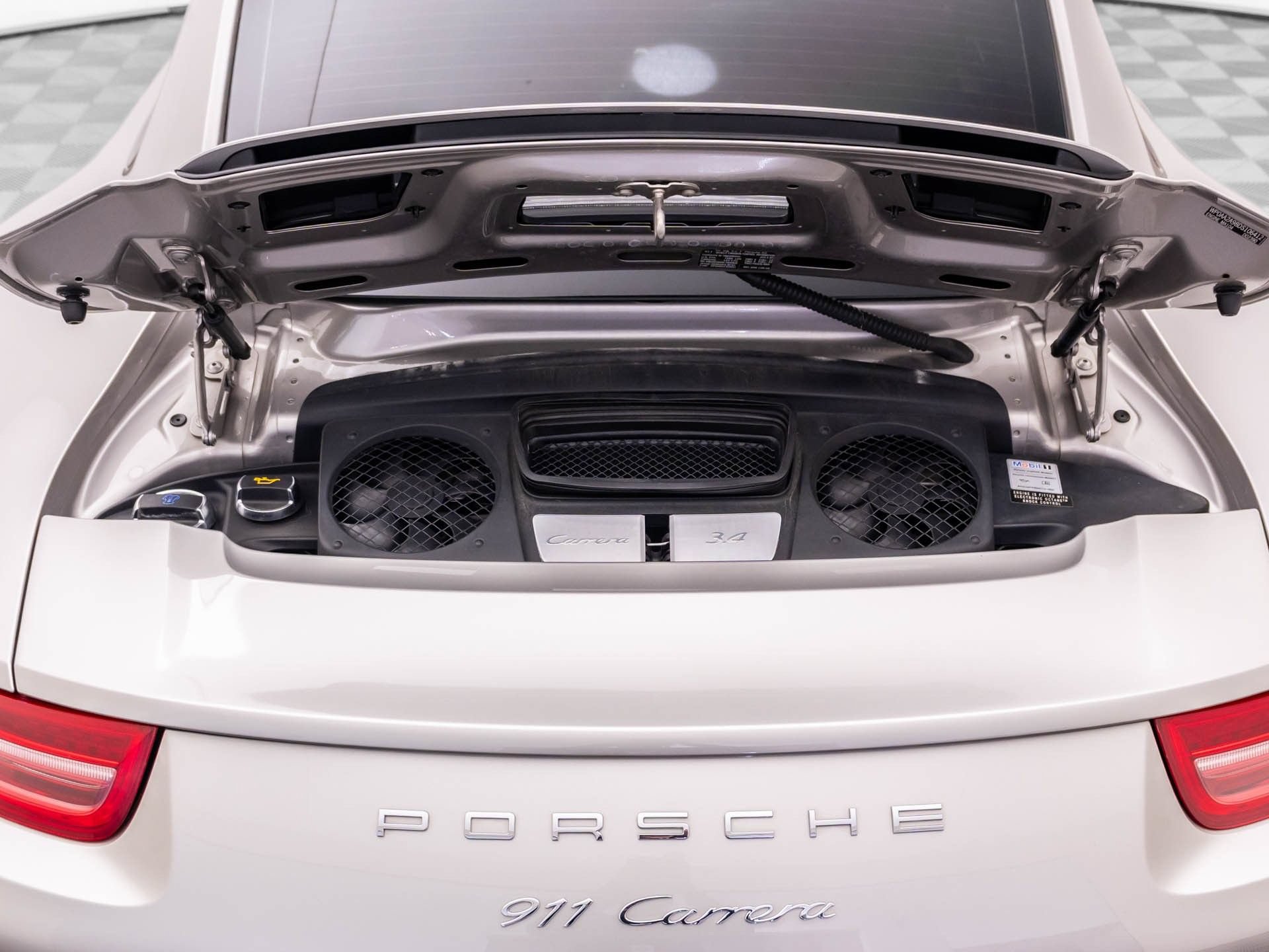 Used 2013 Porsche 911 Carrera RWD image 26