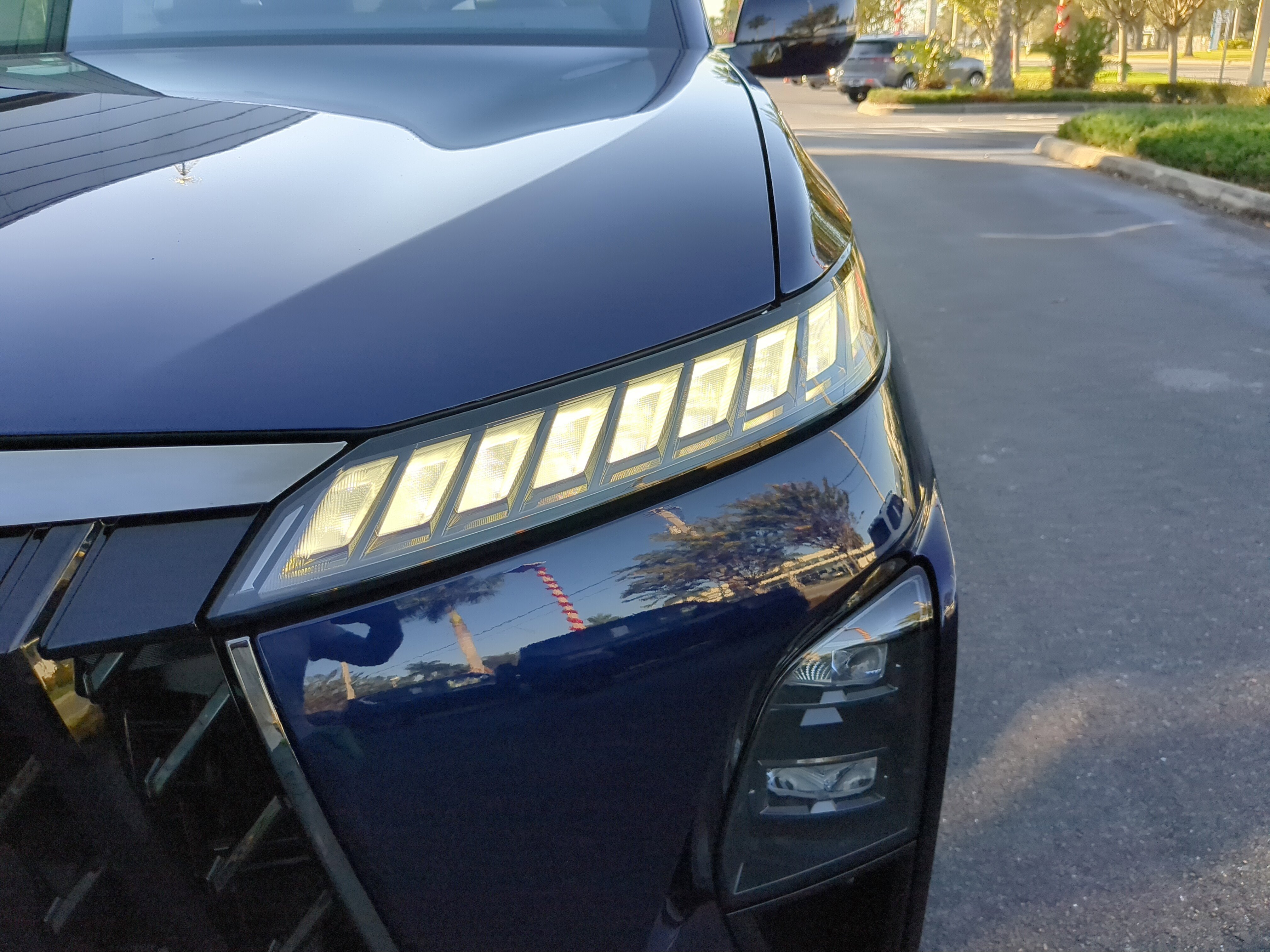 New 2026 INFINITI QX80 4WD w/ Sport Exterior Package image 9