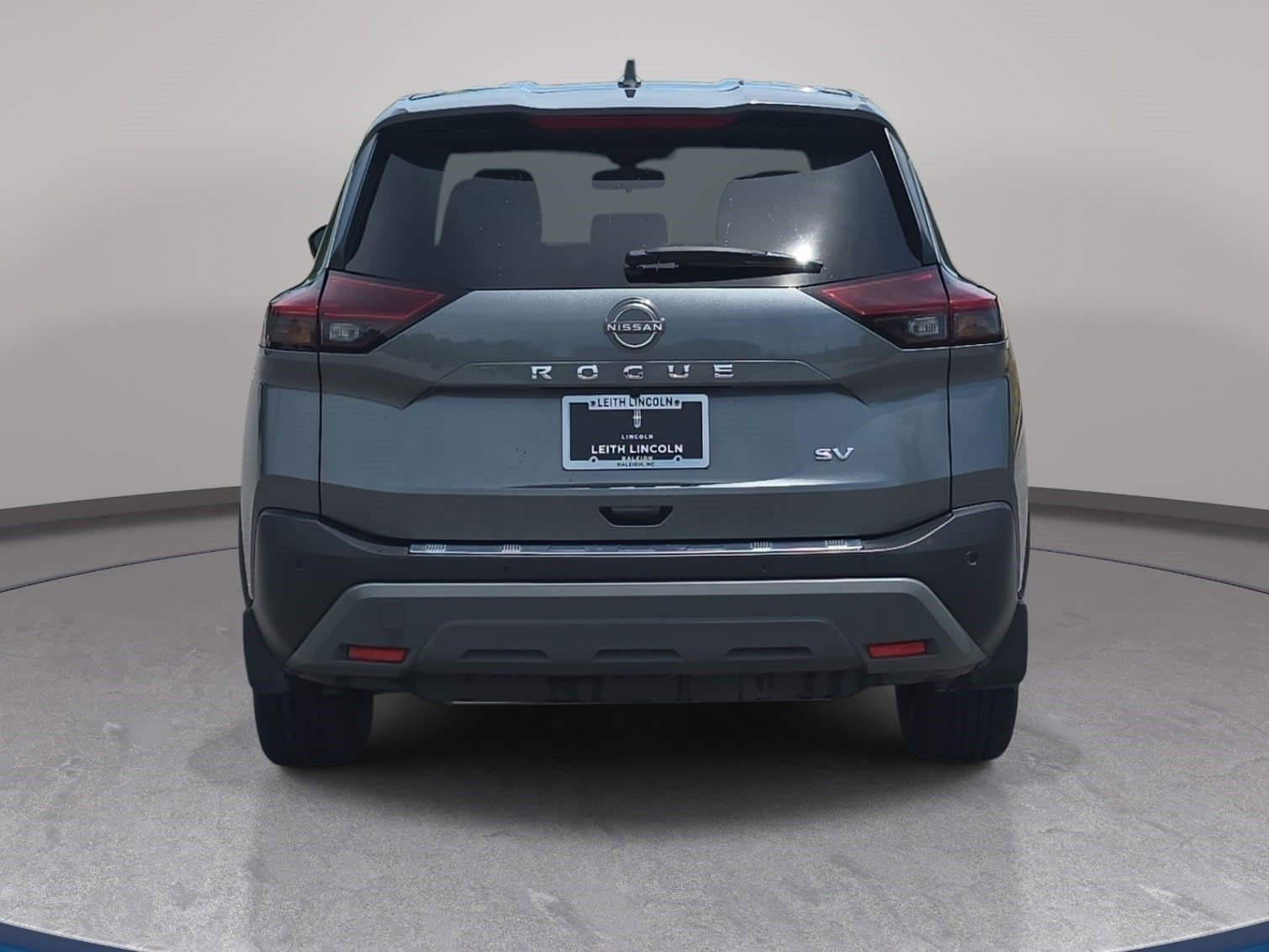 Used 2023 Nissan Rogue SV FWD image 6
