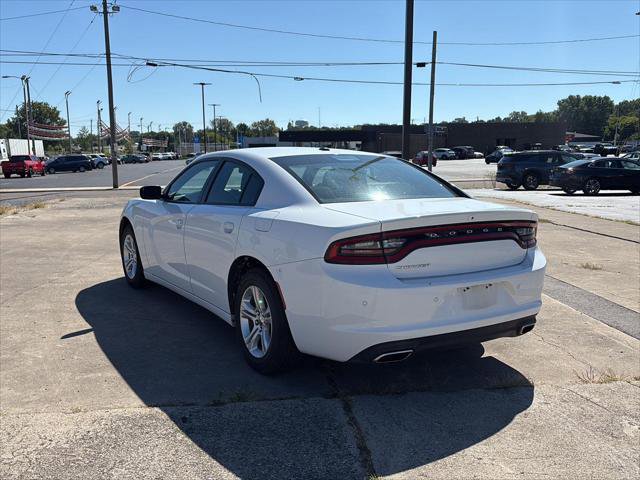 Used 2022 Dodge Charger SXT image 5