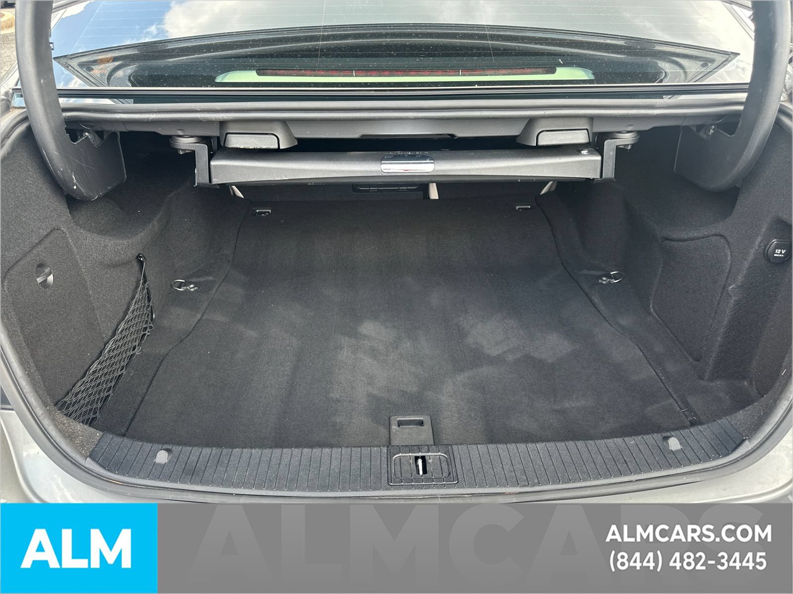 Used 2015 Mercedes-Benz E 250 BlueTEC Sedan image 21
