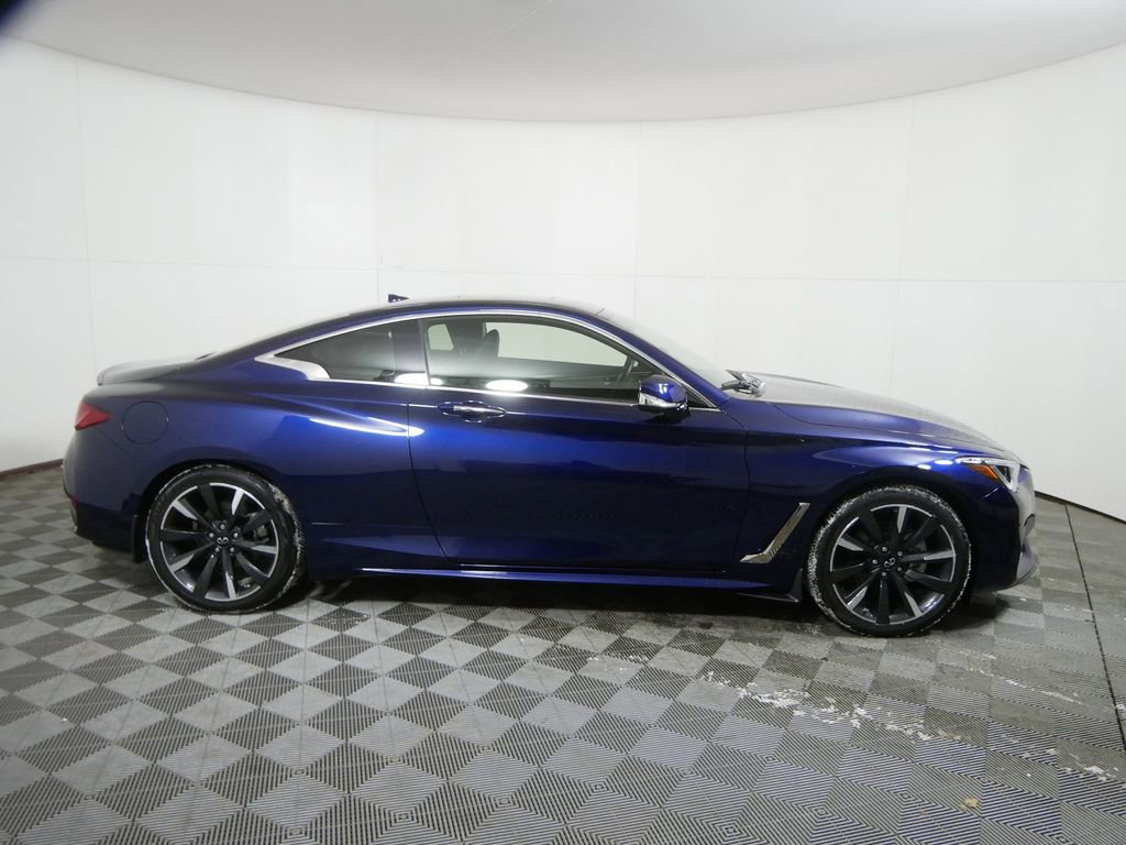 Used 2022 INFINITI Q60 3.0t Luxe w/ Essential Package image 2