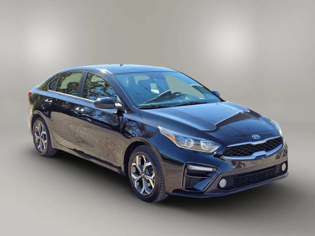 Used 2021 Kia Forte LXS FWD image 3