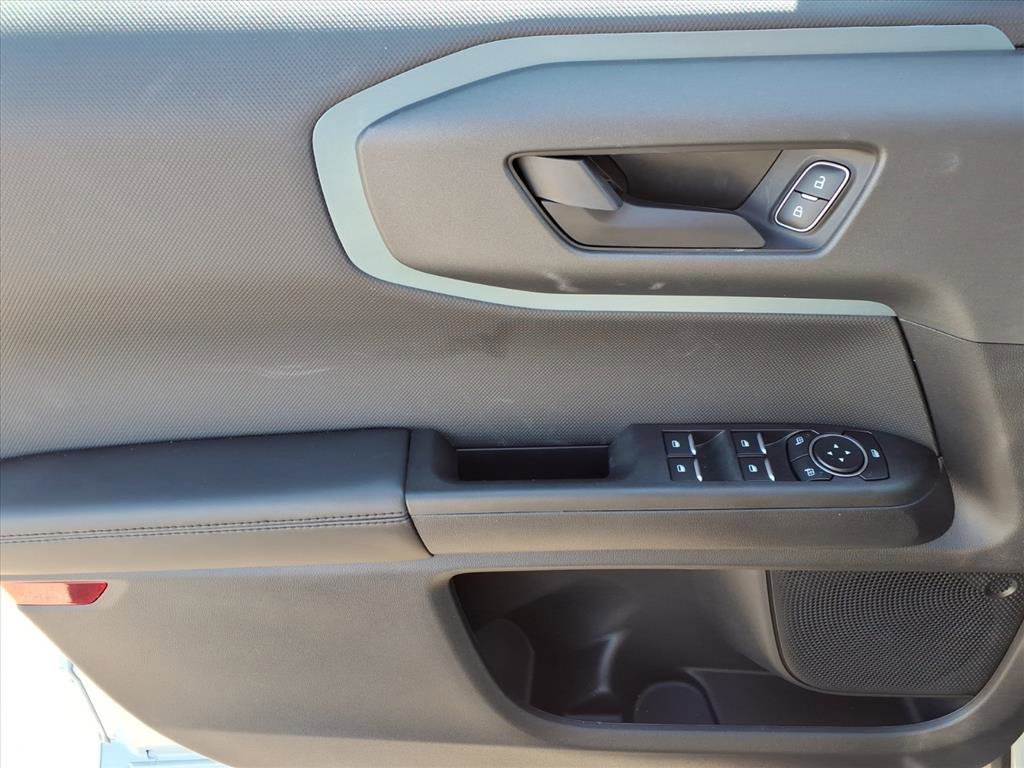 Used 2024 Ford Bronco Sport Badlands image 10