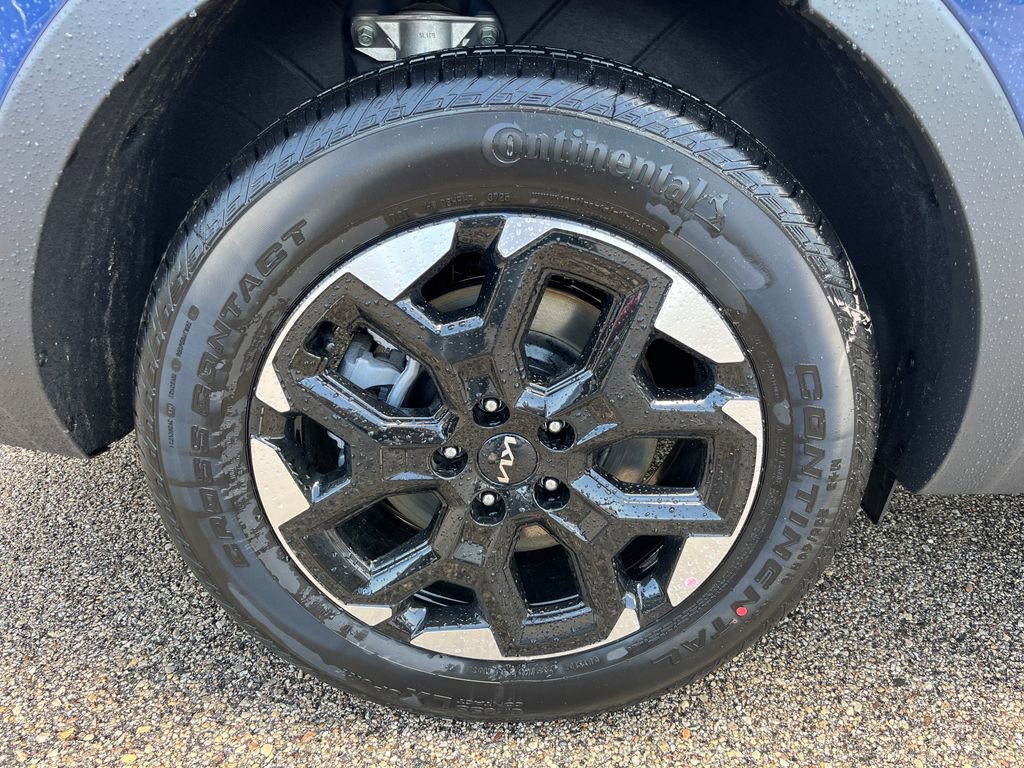 New 2026 Kia Sorento S FWD image 12