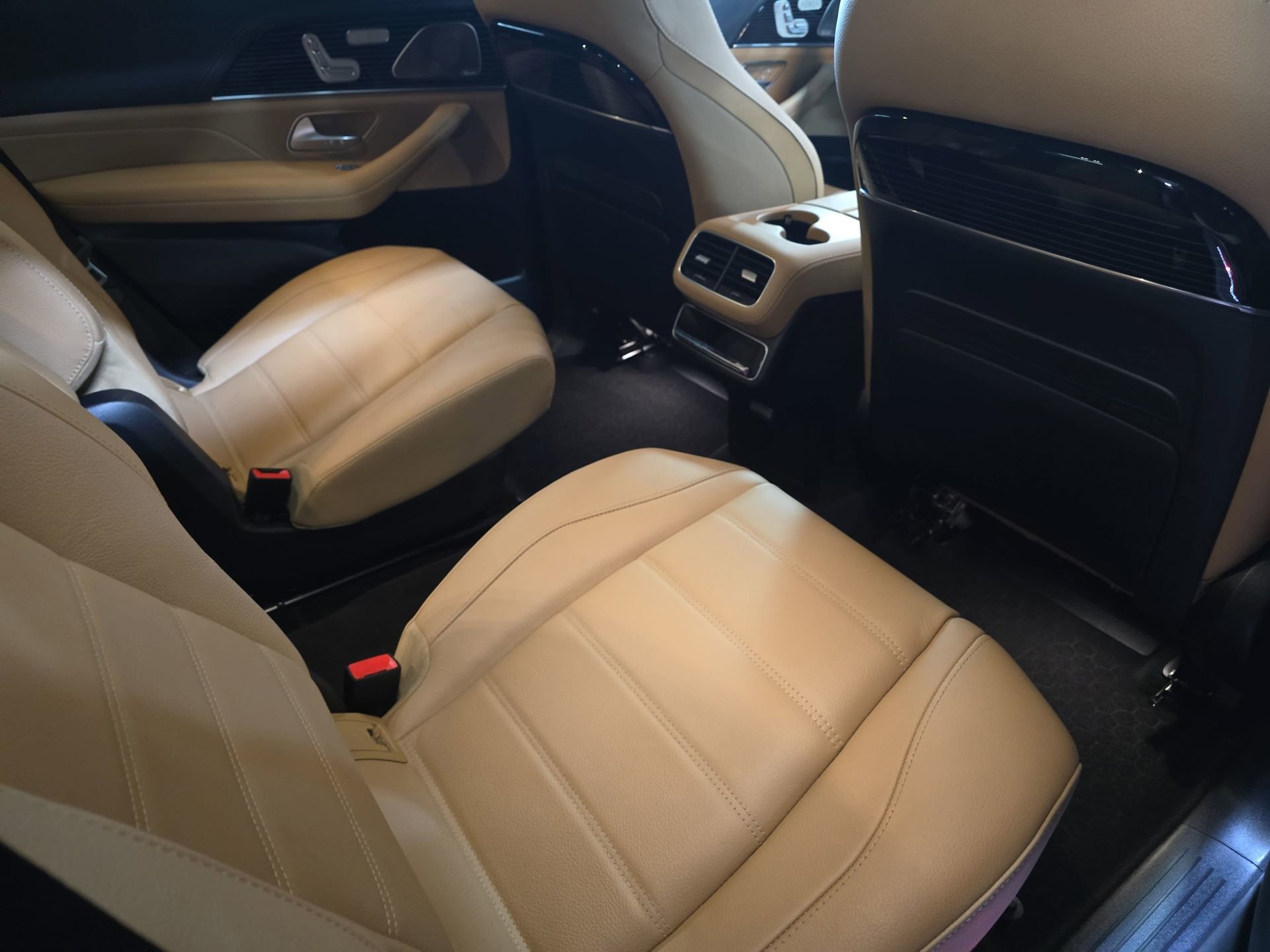 Certified 2025 Mercedes-Benz GLS 580 4MATIC image 11