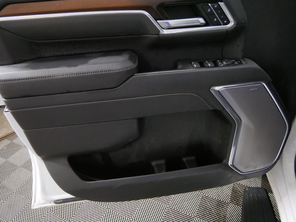 Used 2025 GMC Sierra 3500 Denali w/ Denali Reserve Package image 11