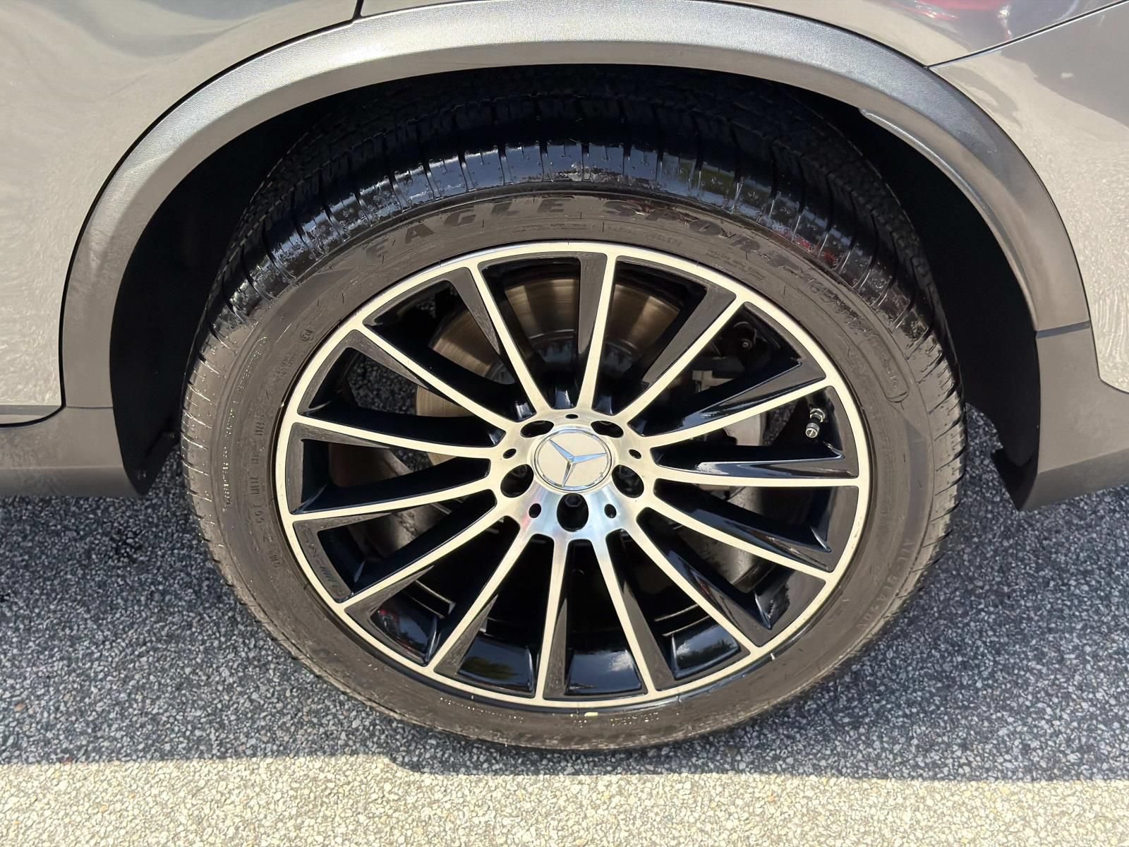 Used 2018 Mercedes-Benz GLC 43 AMG 4MATIC image 20