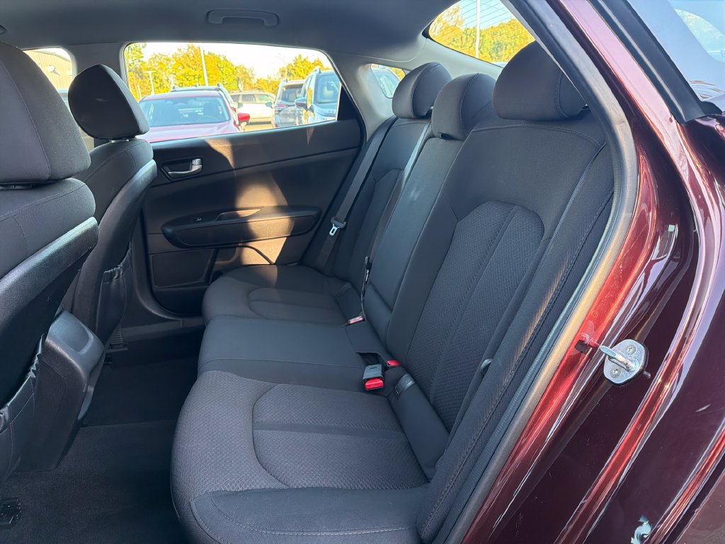 Used 2017 Kia Optima LX FWD image 26