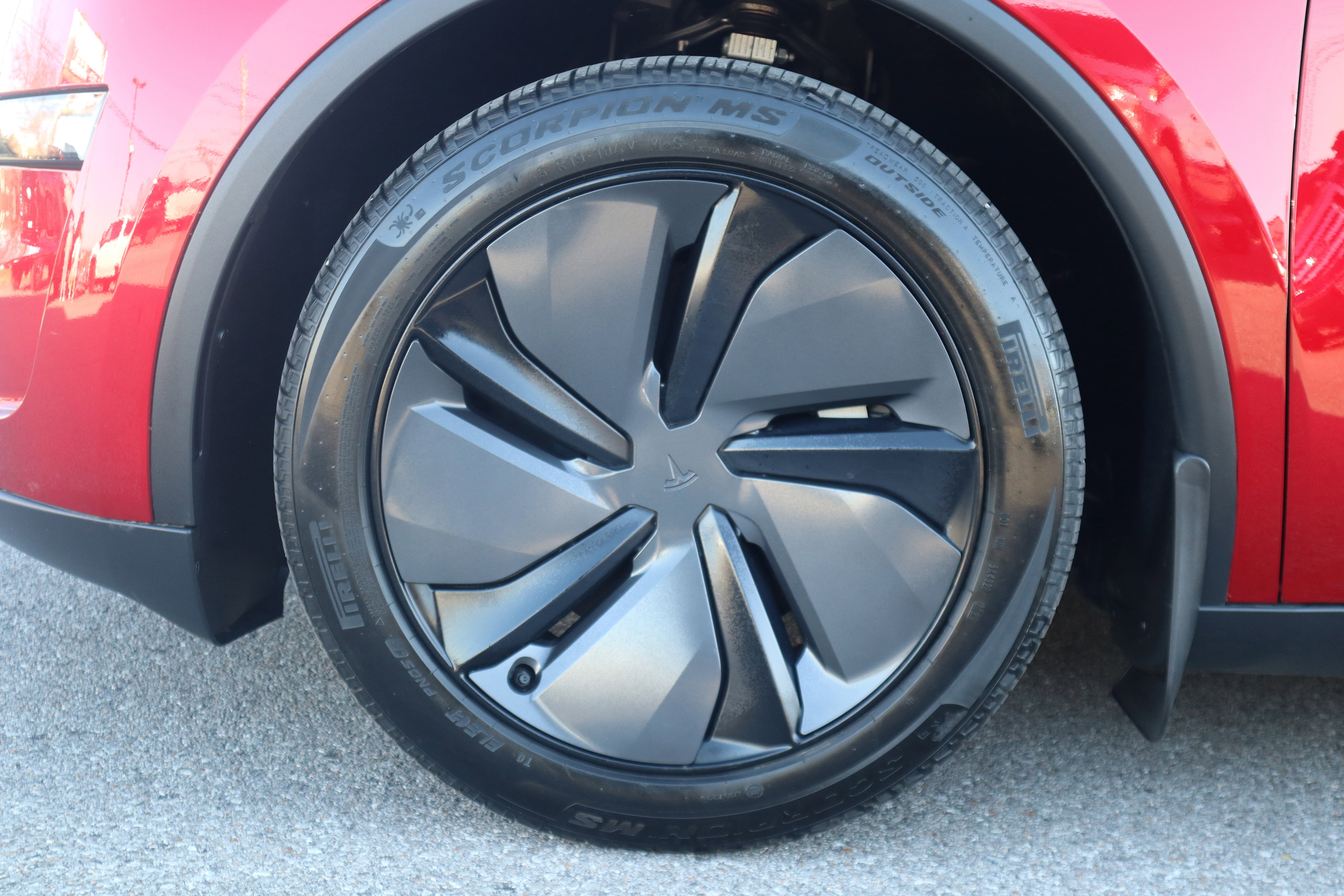 Used 2026 Tesla Model Y Long Range image 11