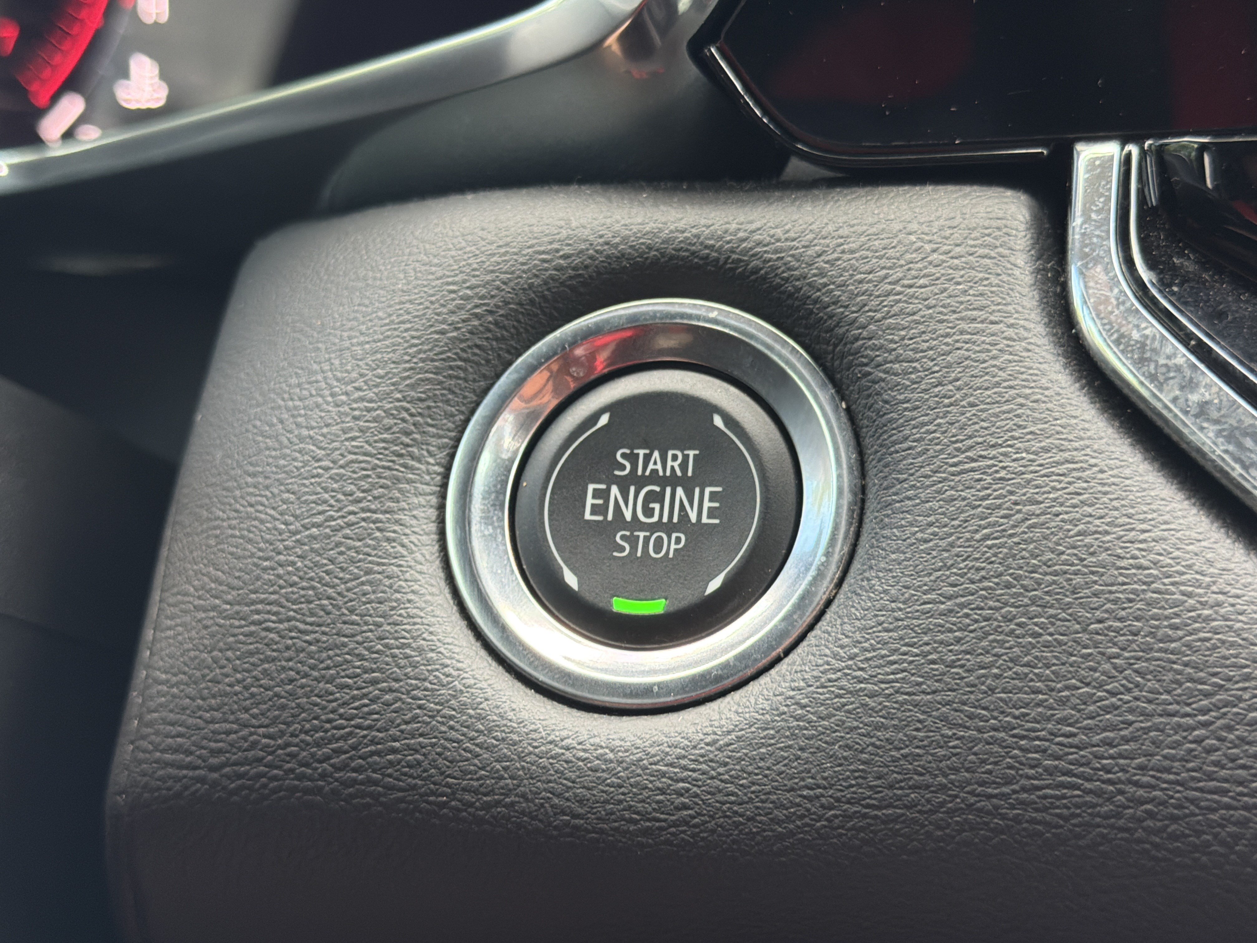 Used 2025 GMC Canyon Elevation w/ Convenience Package RWD image 9