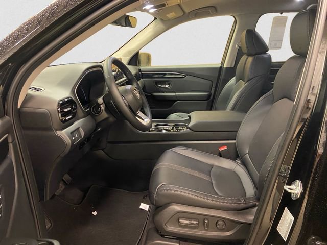 New 2025 Honda Pilot EX-L image 10