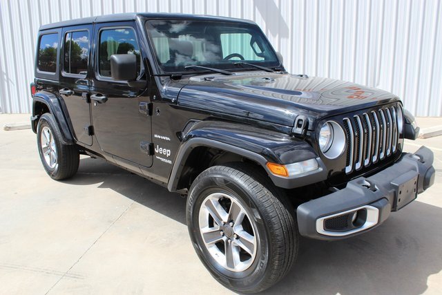 Used 2020 Jeep Wrangler Unlimited Sahara image 4