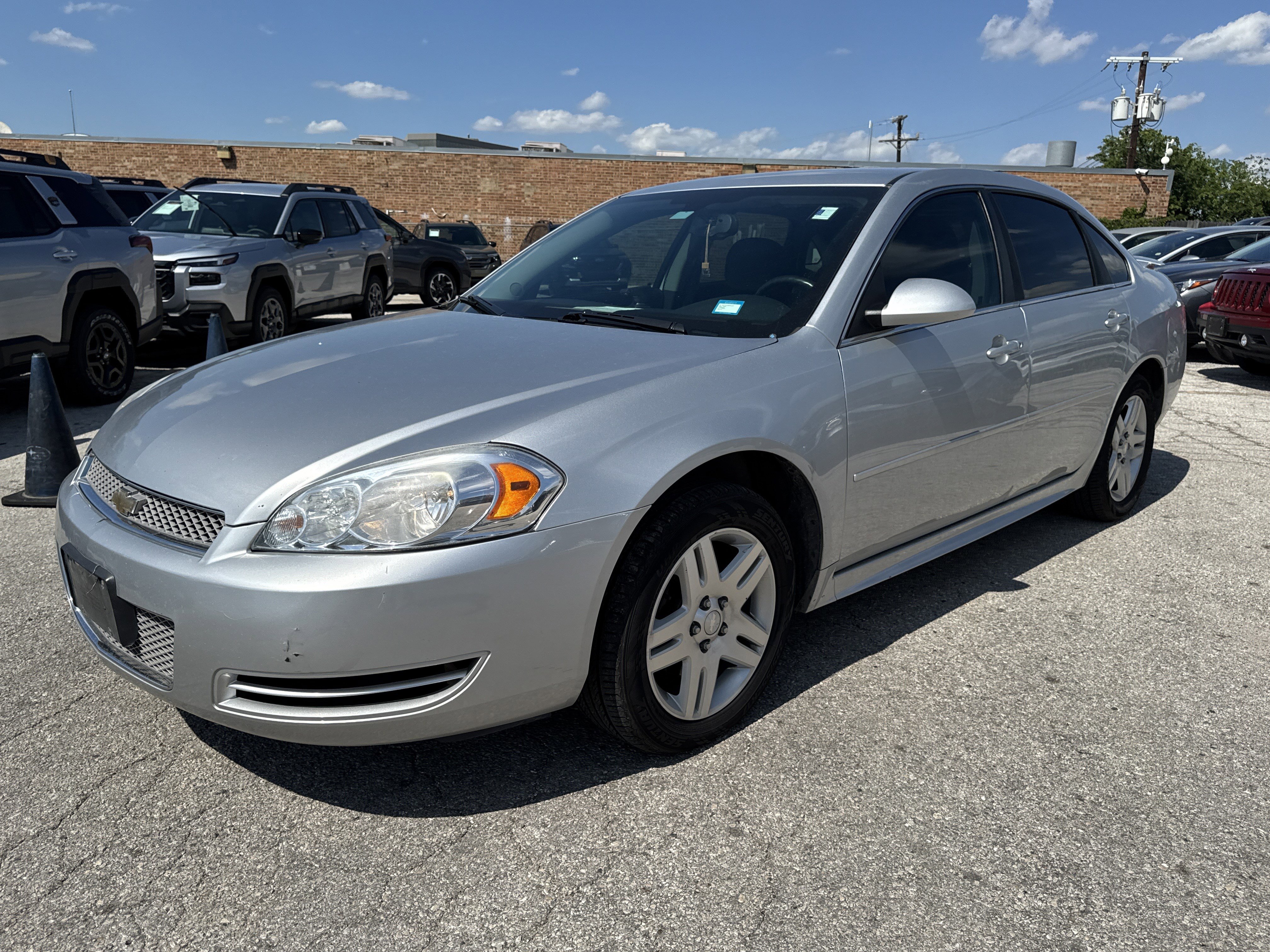 Used 2012 Chevrolet Impala LT FWD image 7