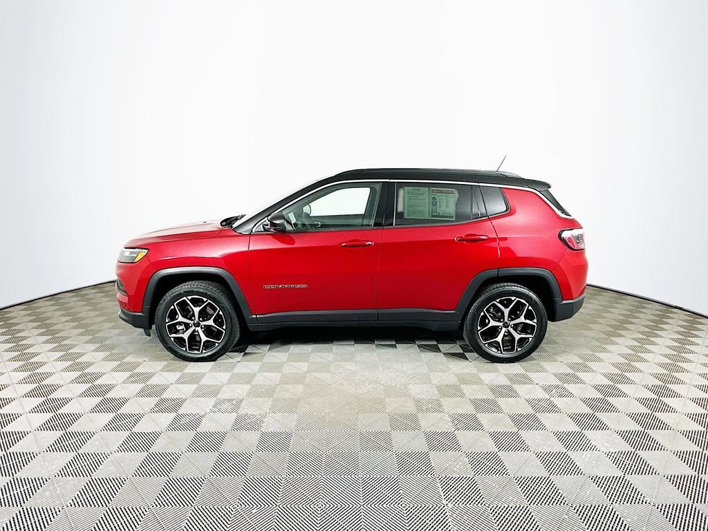 Certified 2025 Jeep Compass Limited AWD/4WD image 6