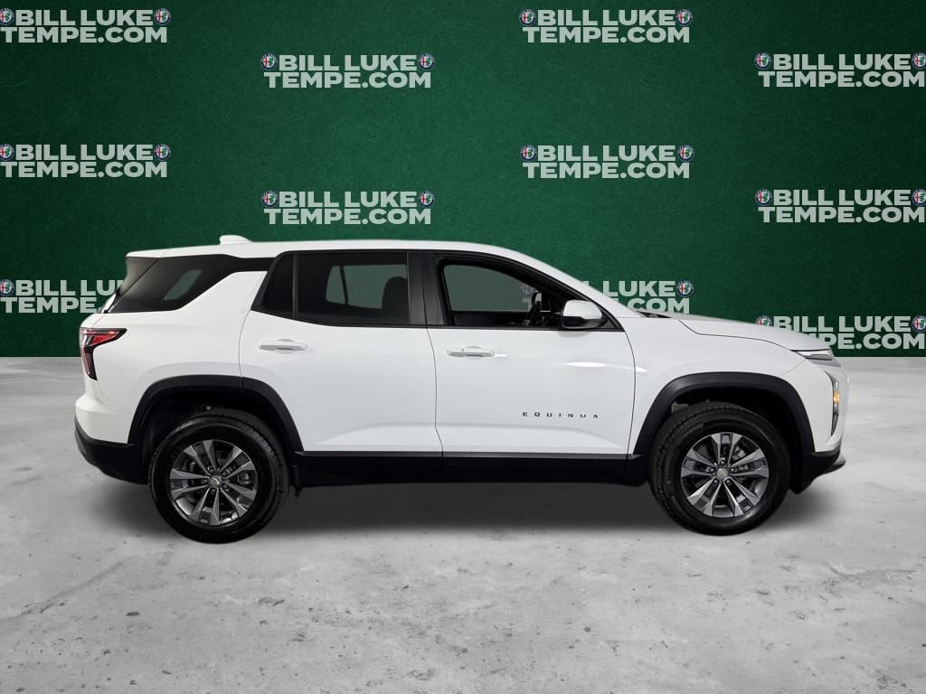 Used 2026 Chevrolet Equinox LT AWD/4WD image 4