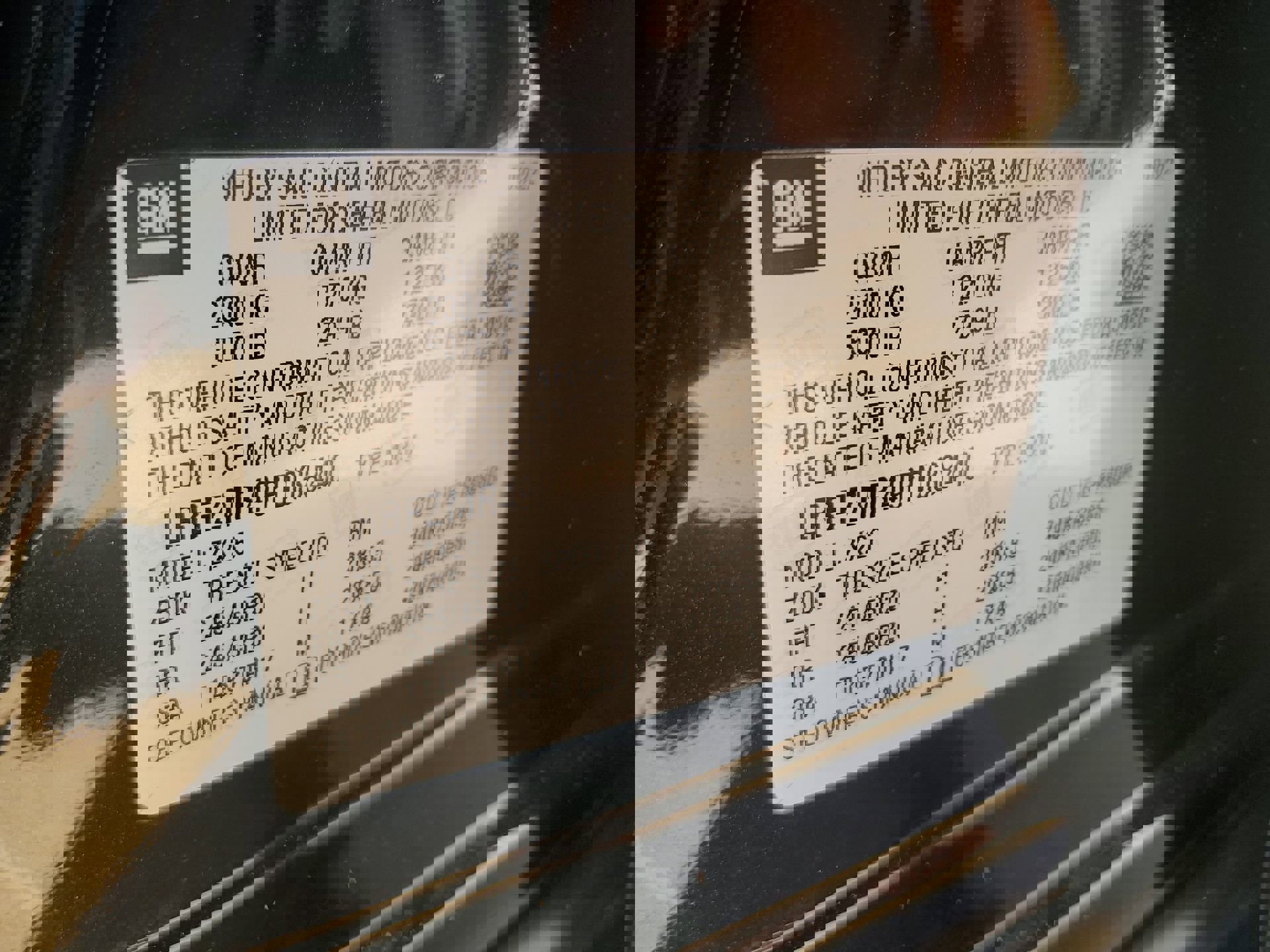 Certified 2023 Buick Envision Preferred w/ Sport Touring Package image 39