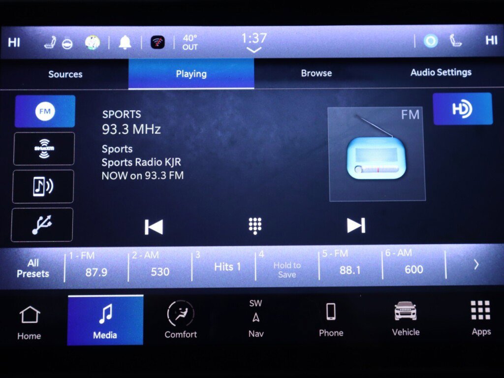 Used 2023 Jeep Grand Cherokee 30th Anniversary image 17