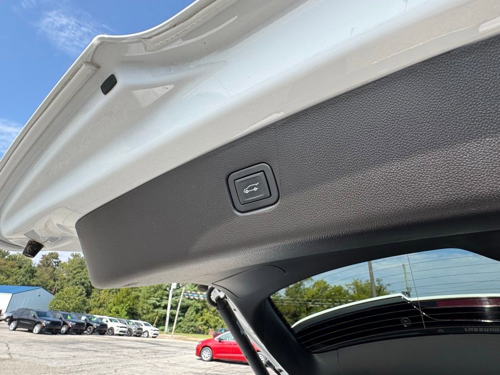 Used 2023 Chevrolet Blazer LT w/ Convenience Package image 7