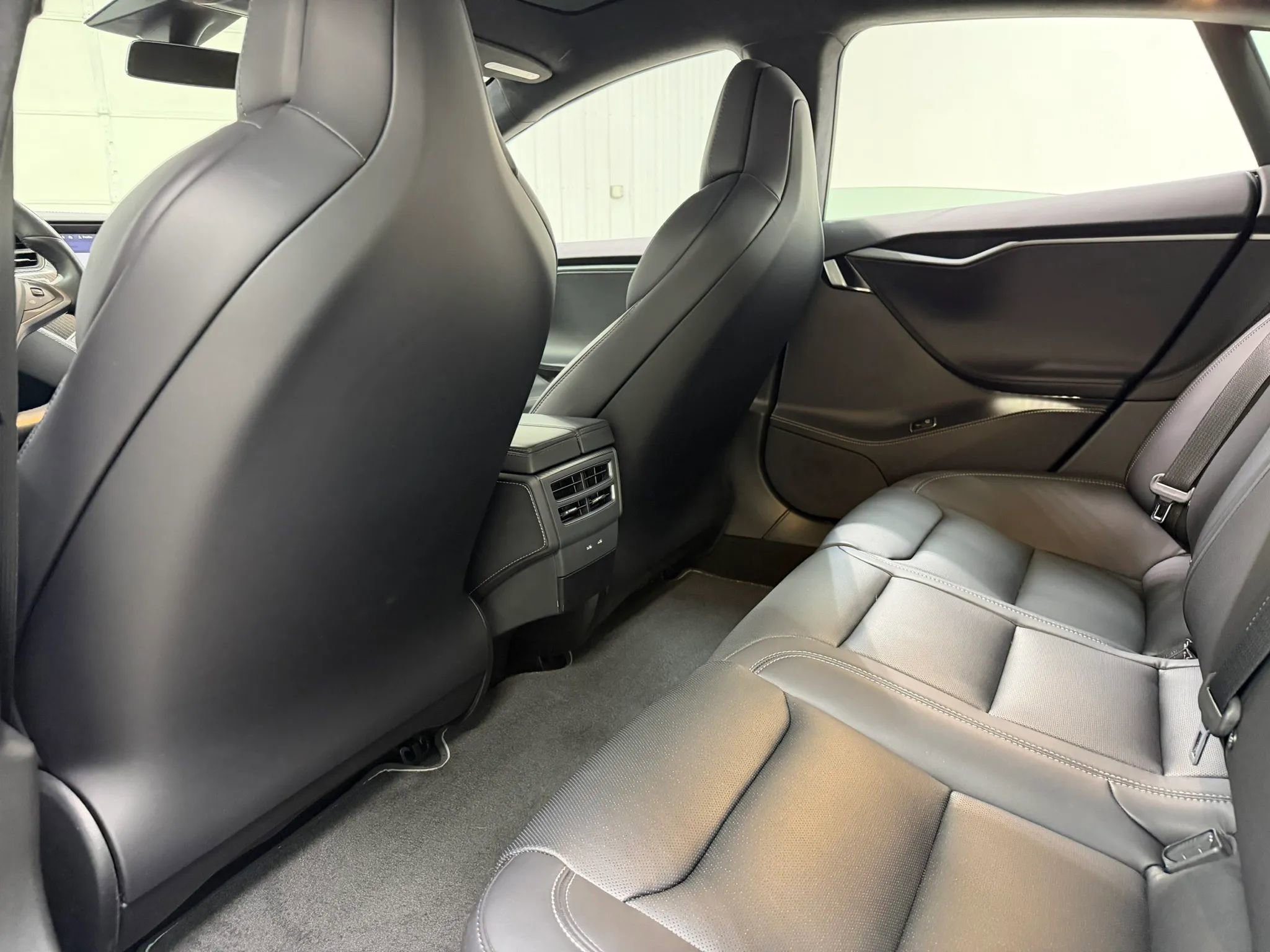 Used 2018 Tesla Model S P100D AWD/4WD image 16