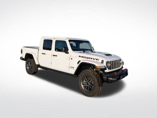 New 2025 Jeep Gladiator Mojave video 2