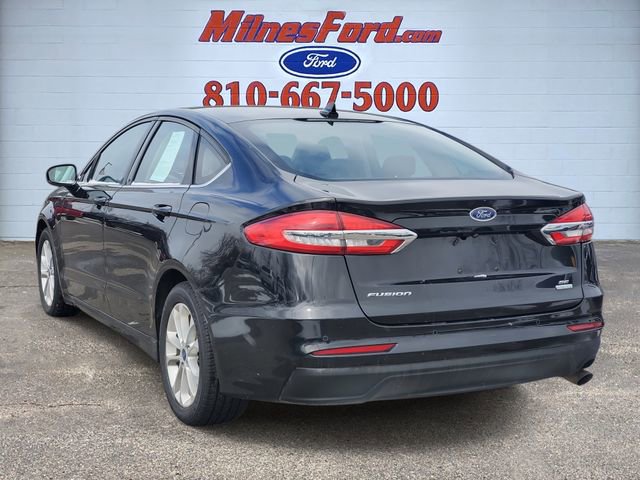 Used 2020 Ford Fusion SE image 4