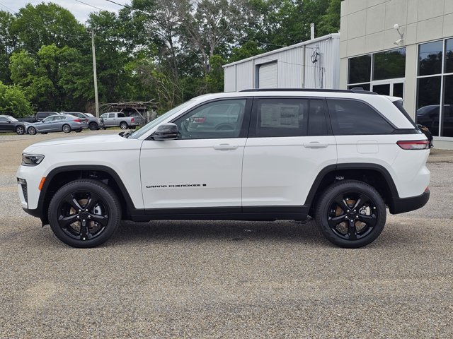 New 2026 Jeep Grand Cherokee Limited w/ Limited Altitude Package RWD image 27
