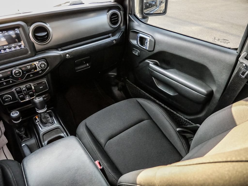 Used 2022 Jeep Gladiator Sport AWD/4WD image 30