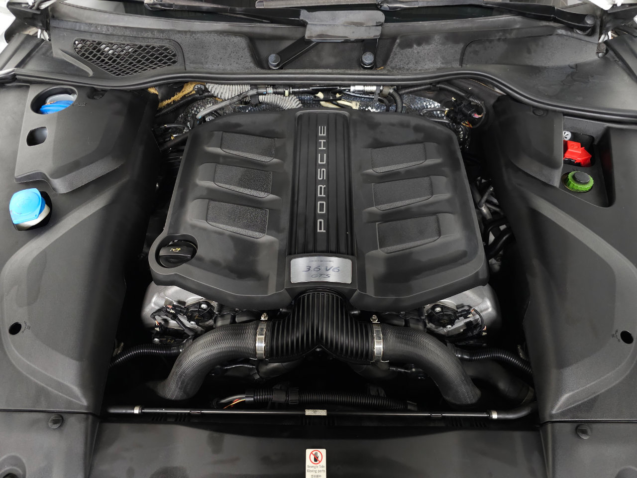 Used 2016 Porsche Cayenne GTS w/ Premium Package Plus image 33