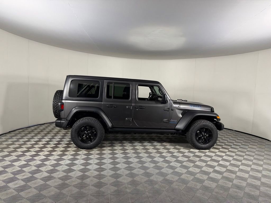 Used 2023 Jeep Wrangler Unlimited w/ Cold Weather Group AWD/4WD image 6